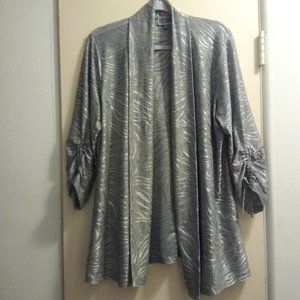 JM Collection Gray & Silver Zebra Print Open Front Blazer/Jacket (Size: 1X)